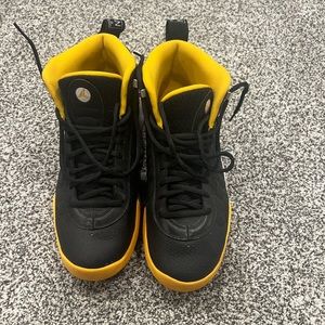 Jordan 11 jump man worn a few times. (Price negotiable)